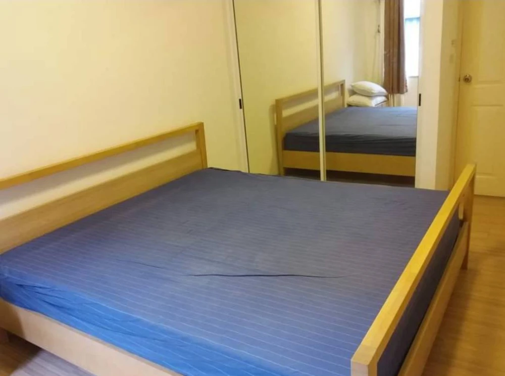 For rent: A Space Play Ratchada - Sutthisan, pool-side unit on the 5th floor. Spacious and comfortable. Book now to secure your unit!