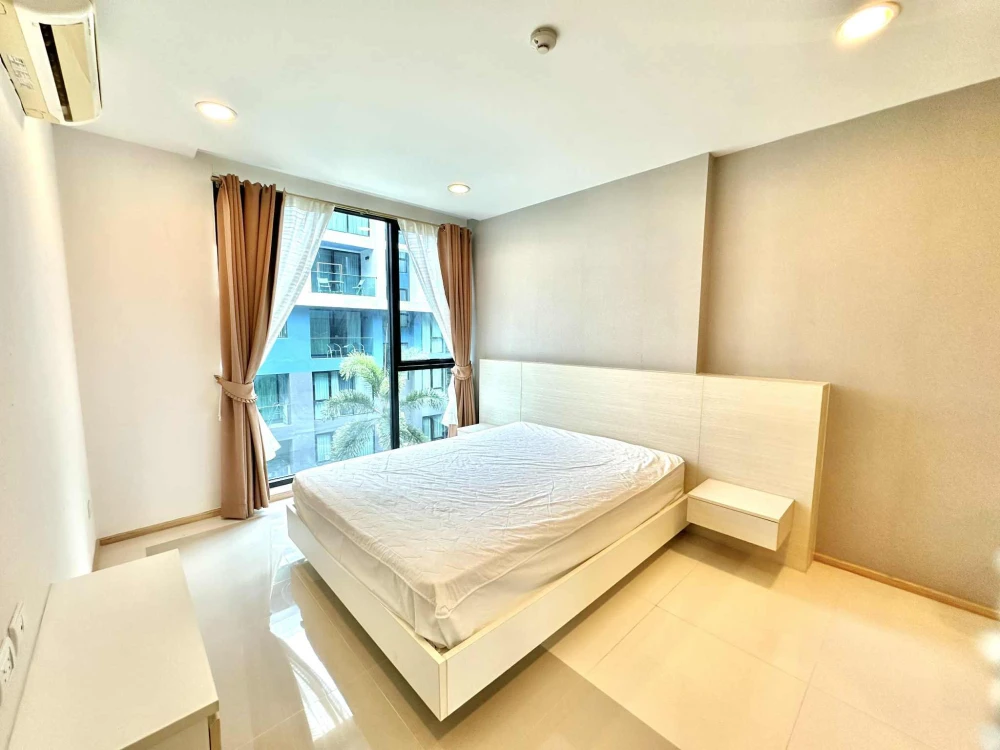 For rent Acqua Jomtien Pattaya, a nice room, fully furnished, complete with amenities. If you don't book, you'll miss out+++