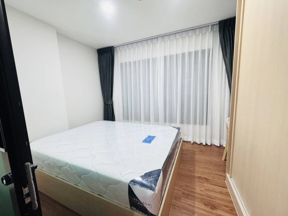 For rent: Alive Sukhumvit 76, 2nd floor, fully furnished unit, very livable. Book now! (Hurry!)