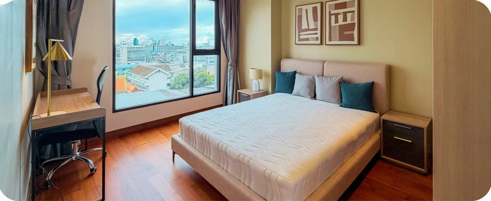 Altitude Symphony condo for rent. Spacious and comfortable, located on the 7th floor. Nicely decorated and ready to move in.