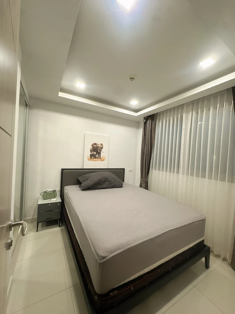 For rent: Arcadia Beach Continental, 7th floor, fully furnished, nice room, if interested, hurry and reserve now.