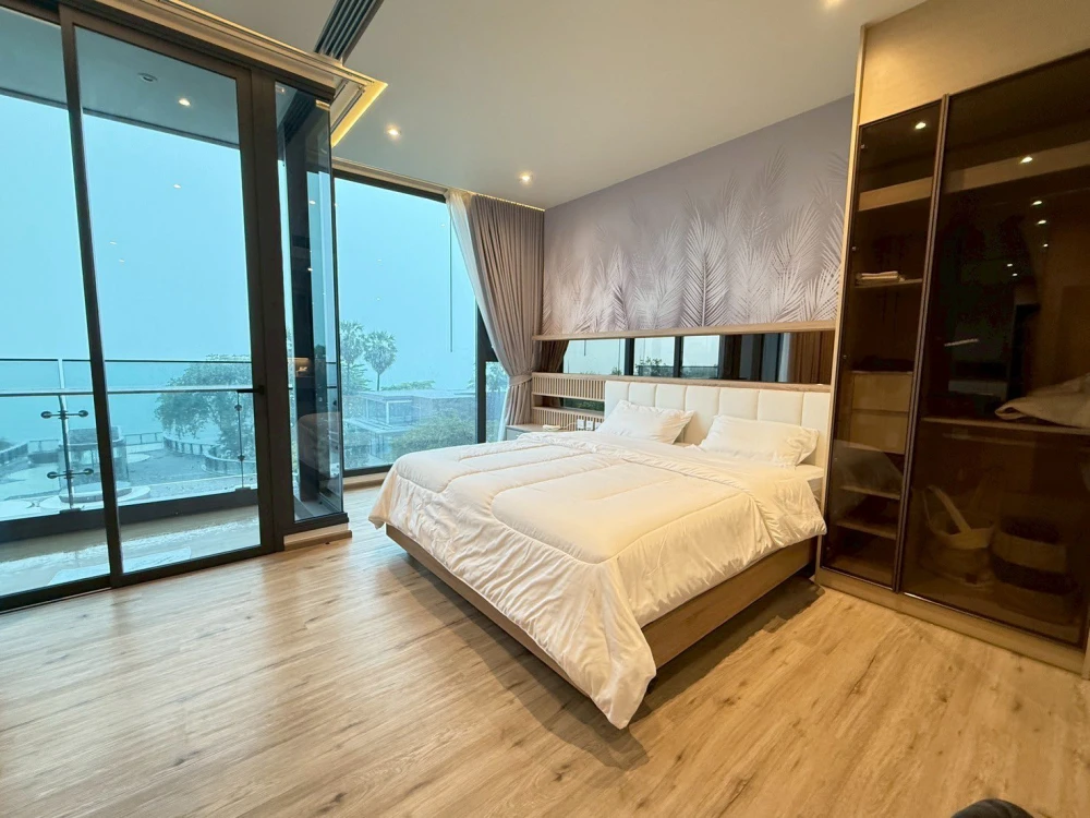 For rent: AROM WONGAMAT, luxuriously decorated room, sea view, fully equipped, hurry and book now++