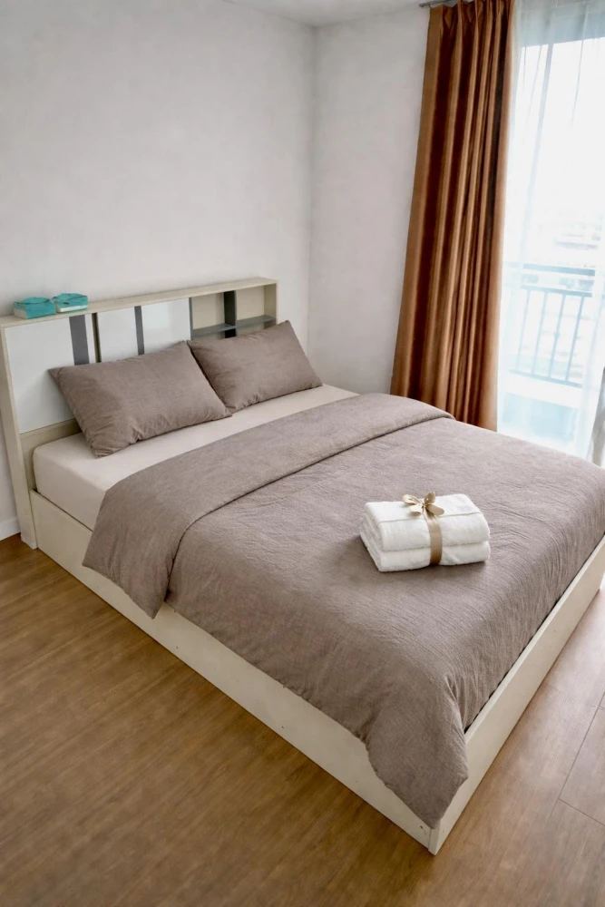 For rent: Artisan Ratchada, ready to move in, fully furnished, spacious and comfortable room. Book now!