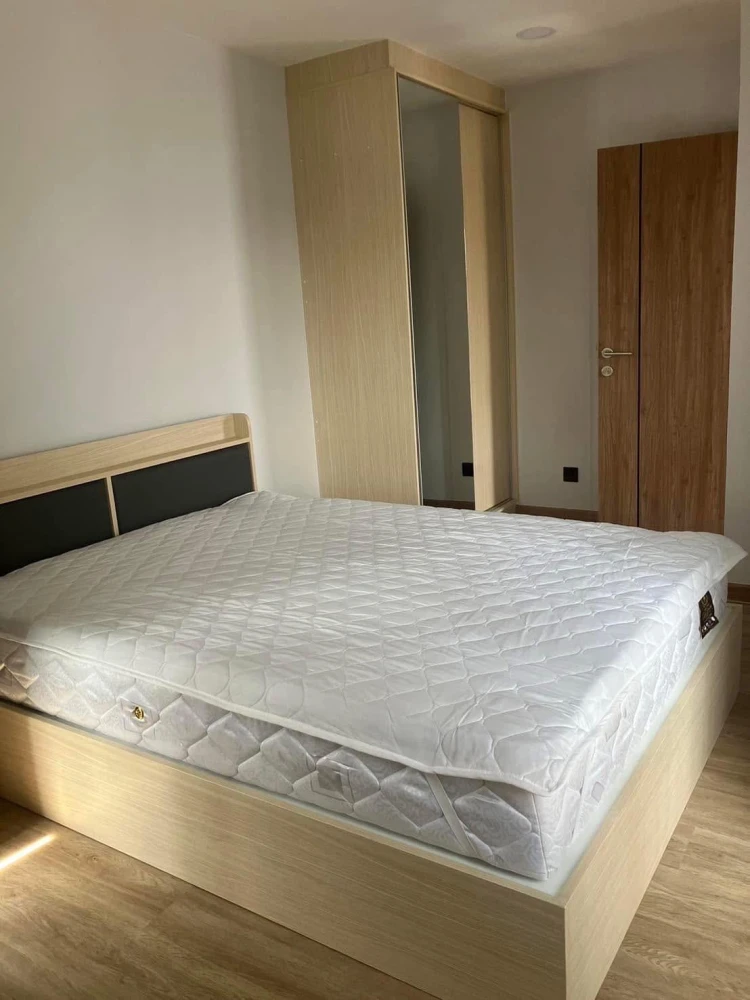 For rent: Asher Koop Ratchada, a nice room, complete with furniture and electrical appliances, reasonable price, hurry and reserve.