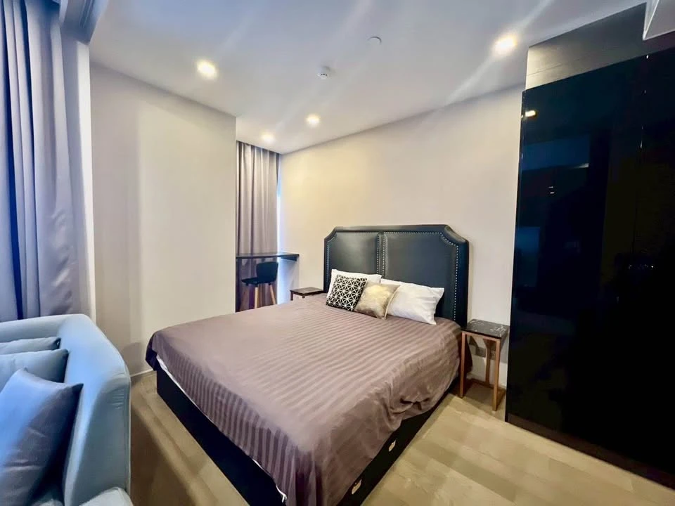 Ashton Asoke for rent, 1 bedroom, 1 bathroom, beautifully decorated, with a cool theme, plenty of usable space, good location, reserve now!