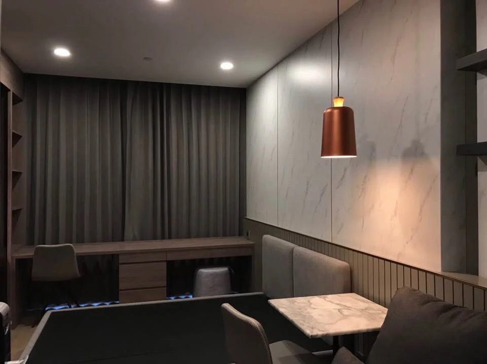 For rent: Ashton Chula-Silom, studio unit, very high floor, fully furnished and equipped with all appliances. Ready to move in.