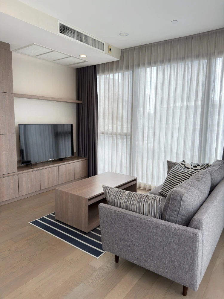 2-bedroom Ashton Chula-Silom condo for rent, fully furnished. Book now!