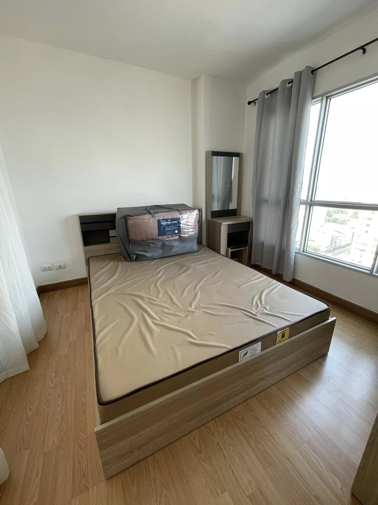 For rent: Aspire Rama 4, very high floor (22nd floor), fully furnished. Book now!