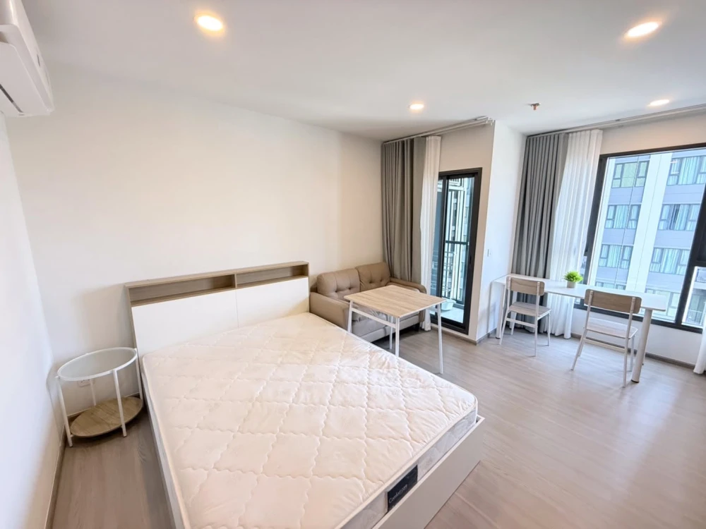 For rent: Aspire Sukhumvit-Rama 4, ready to move in, fully furnished, great value. Don't miss this opportunity!