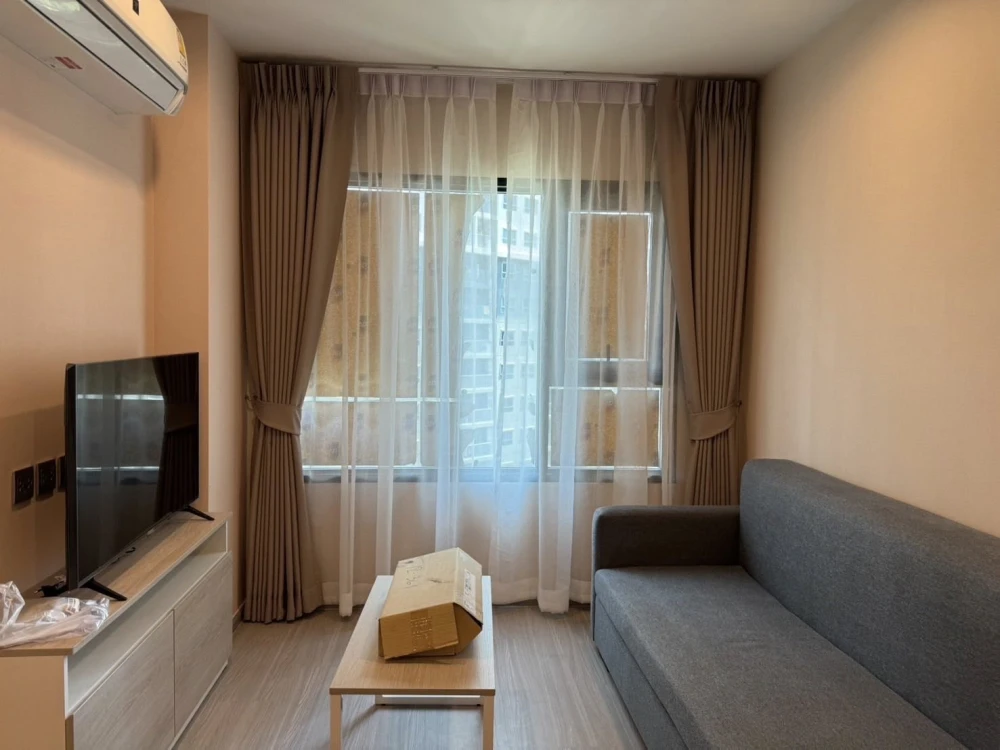 For rent: Aspire Erawan Prime, spacious room, comes with a lot of usable space, come and book now, don't miss it.