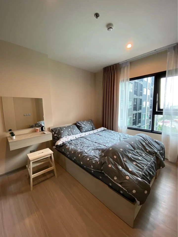 For rent: Aspire Erawan Prime, fully furnished and equipped with appliances. Just bring your suitcase and move in! Don't miss out!