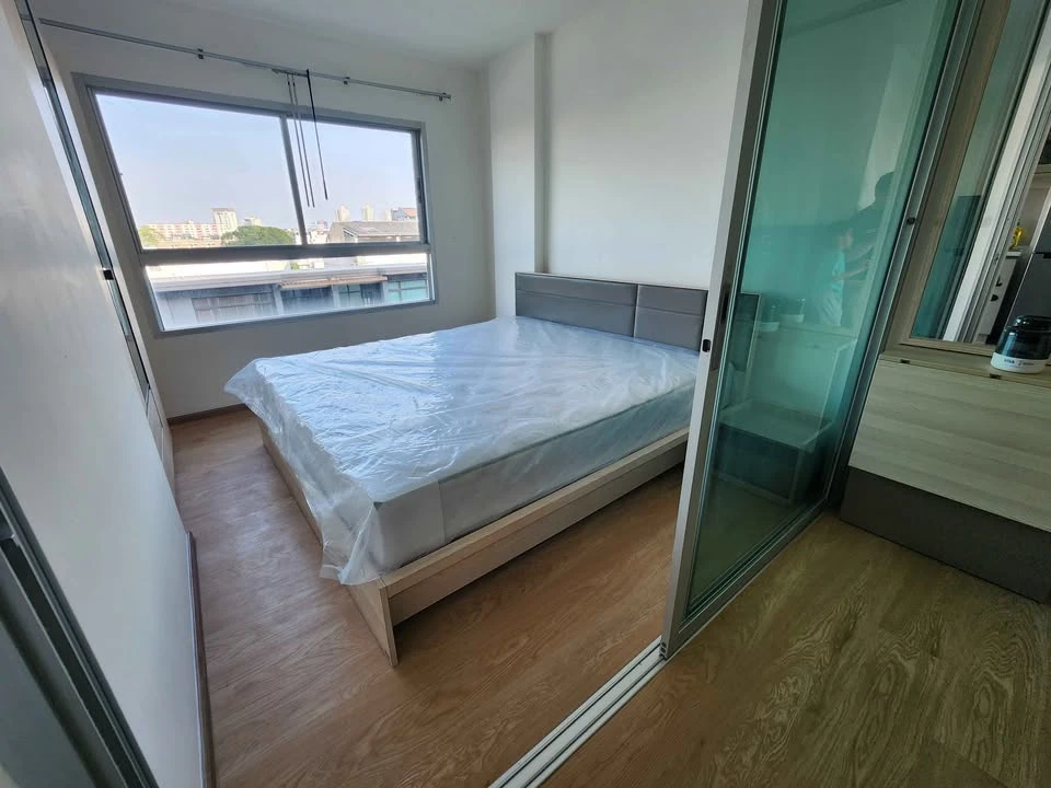 Aspire Ladprao 113 for rent, nice room, 6th floor, fully furnished, comes with washing machine at a great price. Reserve now!