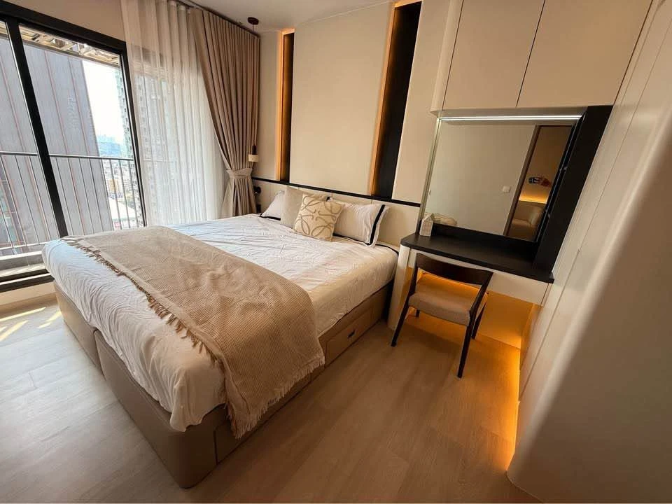 For rent: Aspire Onnut Station, 1 Bedroom Plus unit with city and partial river views. Fully furnished and ready to move in.