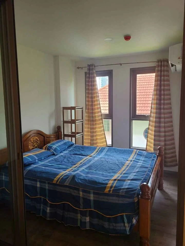 For rent: ASPIRE Pinklao - Arun Ammarin, 4th floor, fully furnished room, nice to live in. If interested, hurry and reserve now. Urgent!