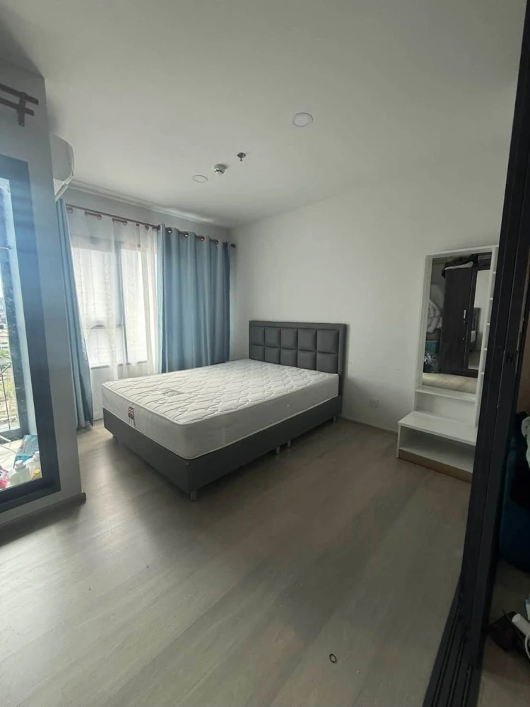 For rent: Aspire Rattanathibet - Weston, 11th floor unit, fully furnished. Just bring your suitcase and move in!