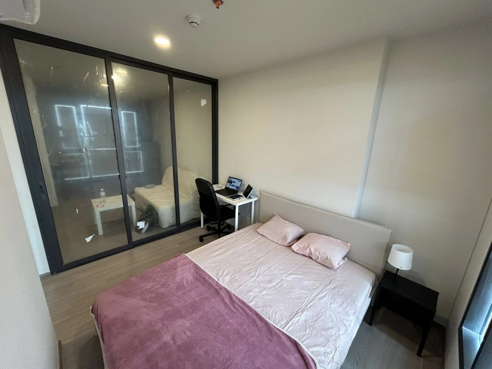 For rent: Aspire Sukhumvit - Rama 4, high floor, beautiful view, fully furnished, hurry and reserve now!