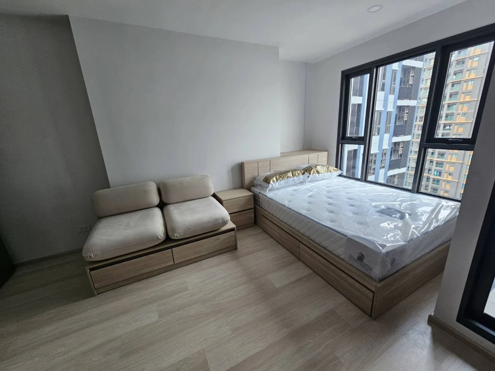 For rent: ASPIRE Vibha-Victory, a lovely room on the 17th floor with a beautiful view and fully furnished. Don't miss out!