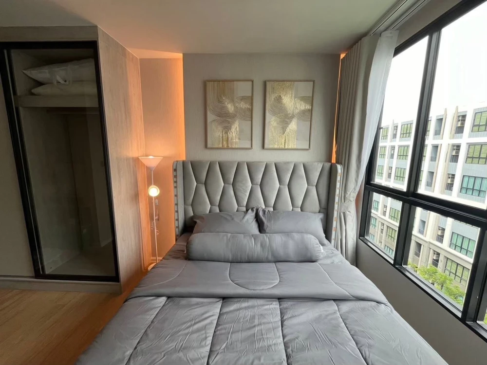 For rent: Atmoz Kanaal Rangsit, 7th floor, pool view, corner unit. Book now! Don't miss out!