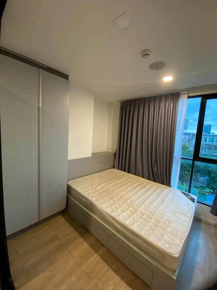 For rent: Atmoz Ladprao 15, 1 bedroom plus 1 bathroom unit with spacious living area and fully furnished. Book now before it's too late!