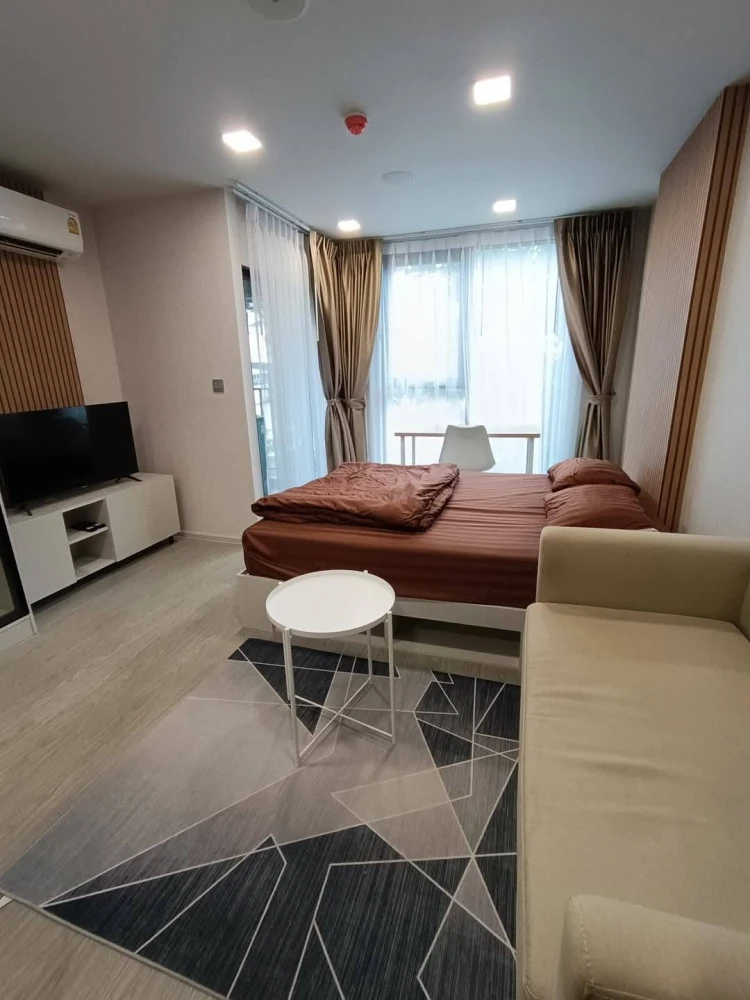 For rent: Atmoz Oasis Onnut, 2nd floor, fully furnished room, just bring your bags and move in. Reserve now!