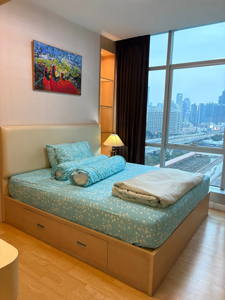 For rent: Baan Chao Praya, 12th floor, fully furnished unit. Book now! Don't miss out! Hurry!