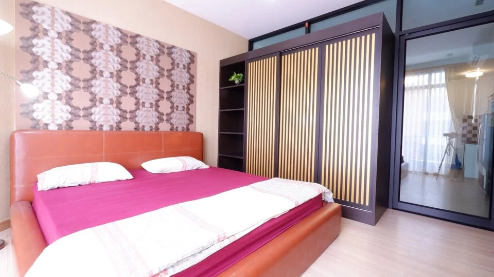 For rent Baan Sathorn-Chaophraya, spacious room, comfortable, fully furnished, ready to move in, fully equipped, just bring your bags and move in.