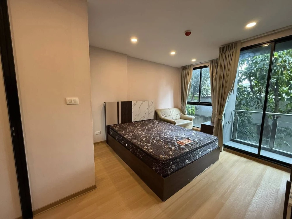 For rent: Bangkok Horizon Lite @ Phetkasem 48, a nice room with complete furniture. If it's this good, hurry and reserve it.