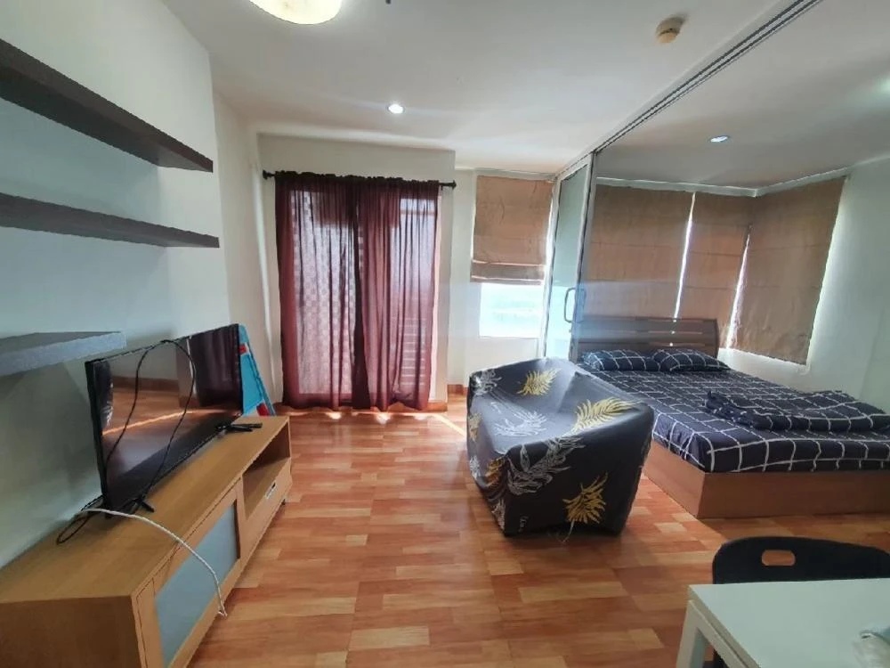 For rent: Bangkok Horizon Petchkasem, 22nd floor, corner room, fully furnished, nice to live in, reserve now.