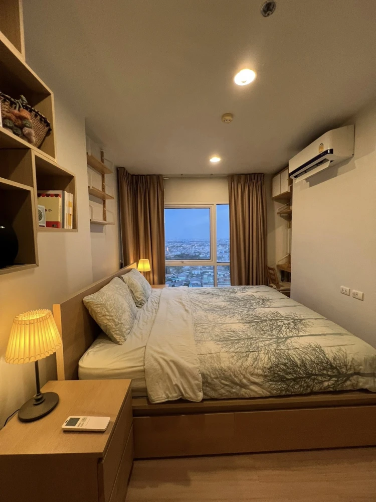 For rent: Bangkok Horizon Ratchada-Thaphra, private balcony, panoramic city view, 27th floor, just bring your luggage and move in.