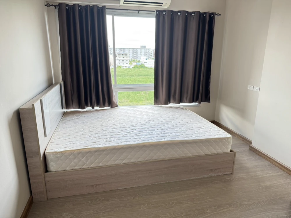 For rent: Be Condo Paholyothin, 5th floor, fully furnished room, ready to move in. Reserve now, don't wait.