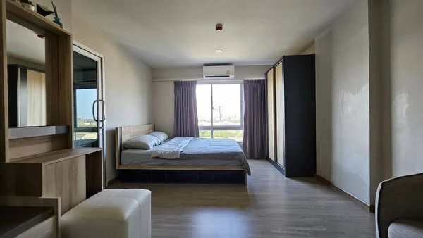 For rent: Be Condo Paholyothin, 8th floor, fully furnished room, ready to move in, reserve now, don't wait.