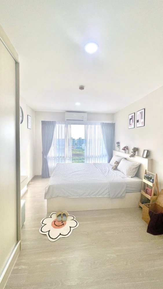 Be Condo Paholyothin for rent. Spacious and comfortable room, fully furnished with appliances. Book now, don't miss out!