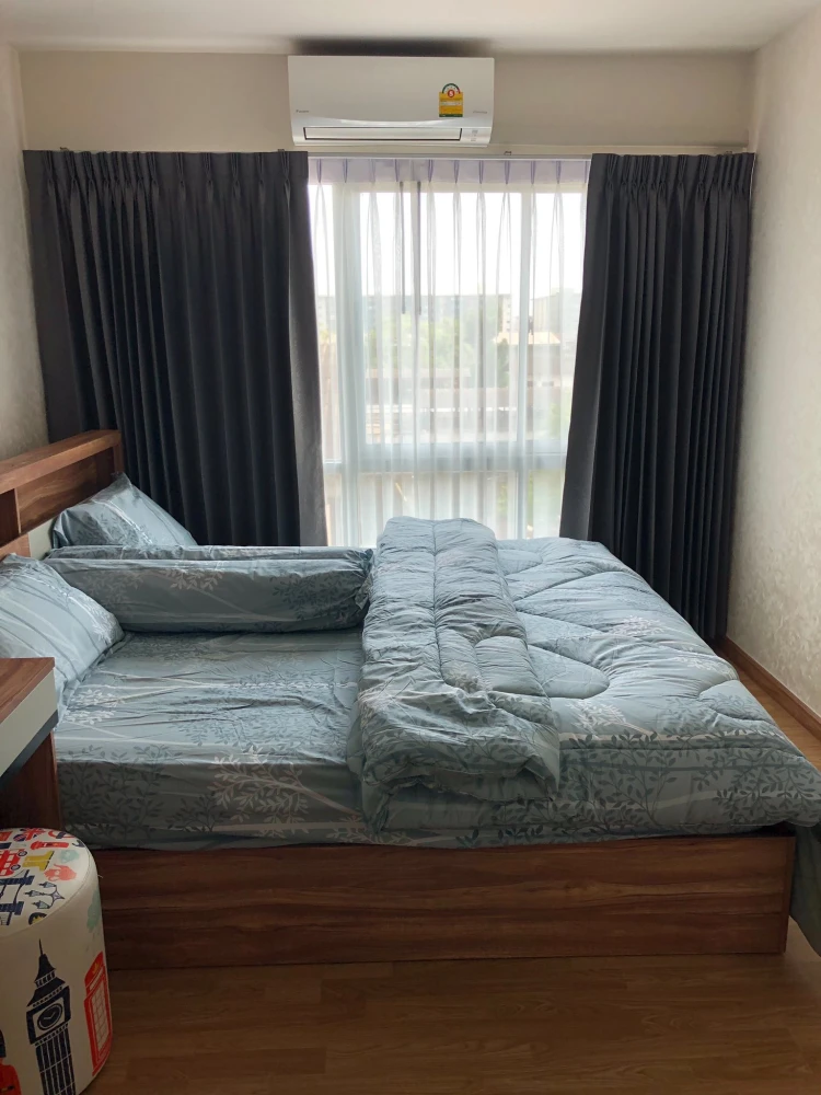 For rent: Be Condo Paholyothin, spacious room, lots of usable space, good location, at a great price. Don't miss it.