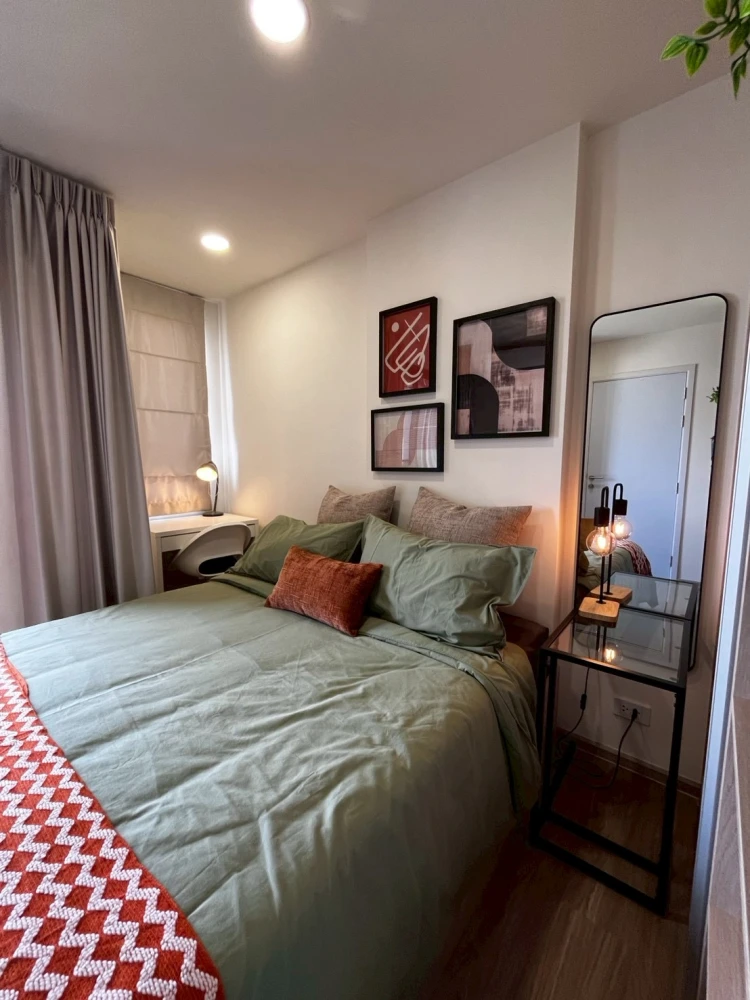 For rent: Beat Sukhumvit. Clean, cozy room with a warm modern design. Fully furnished and ready to move in.