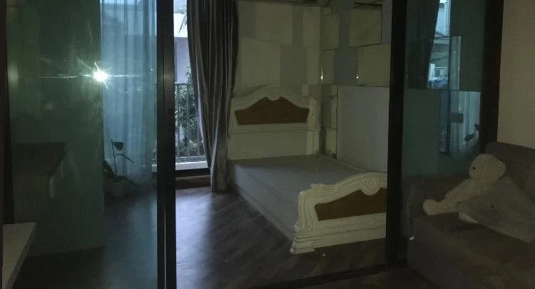 For rent Beyond Sukhumvit, a comfortable room, fully furnished, just bring your bags and move in.