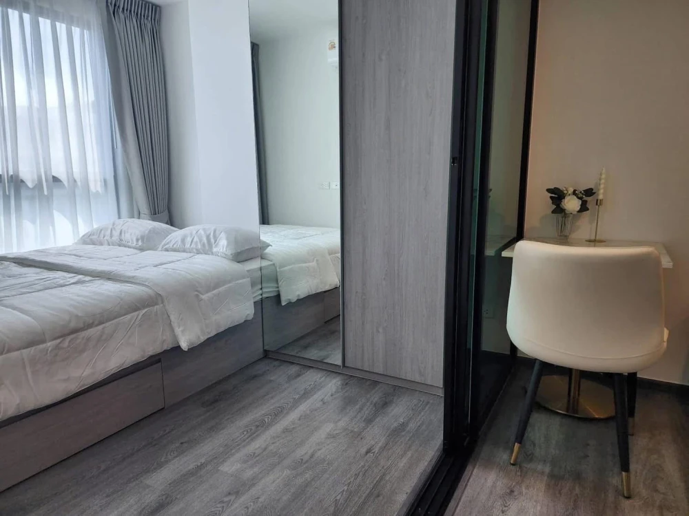 Brixton Pet&Play Phahol 50 Station for rent. *Fully furnished and equipped with all appliances. Pets allowed. A must-have for animal lovers!