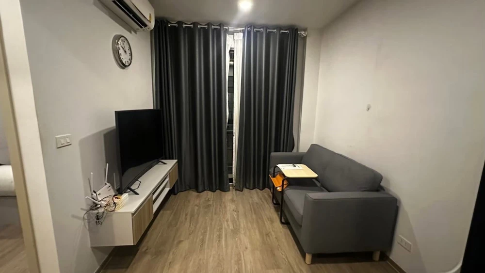 Brompton Pet Friendly condo for rent, Sukhumvit 107. Beautiful, well-maintained unit with complete furniture and appliances. Ideal for those who want
