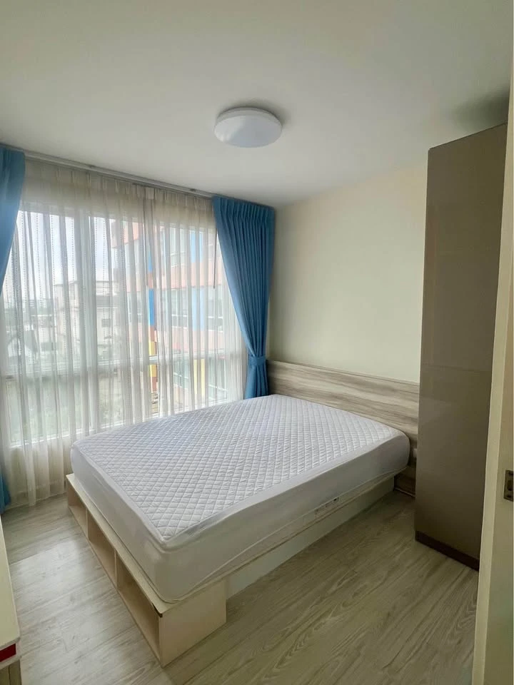 C Style Condo for rent, swimming pool view, resort feel every day, fully furnished room, ready to move in.