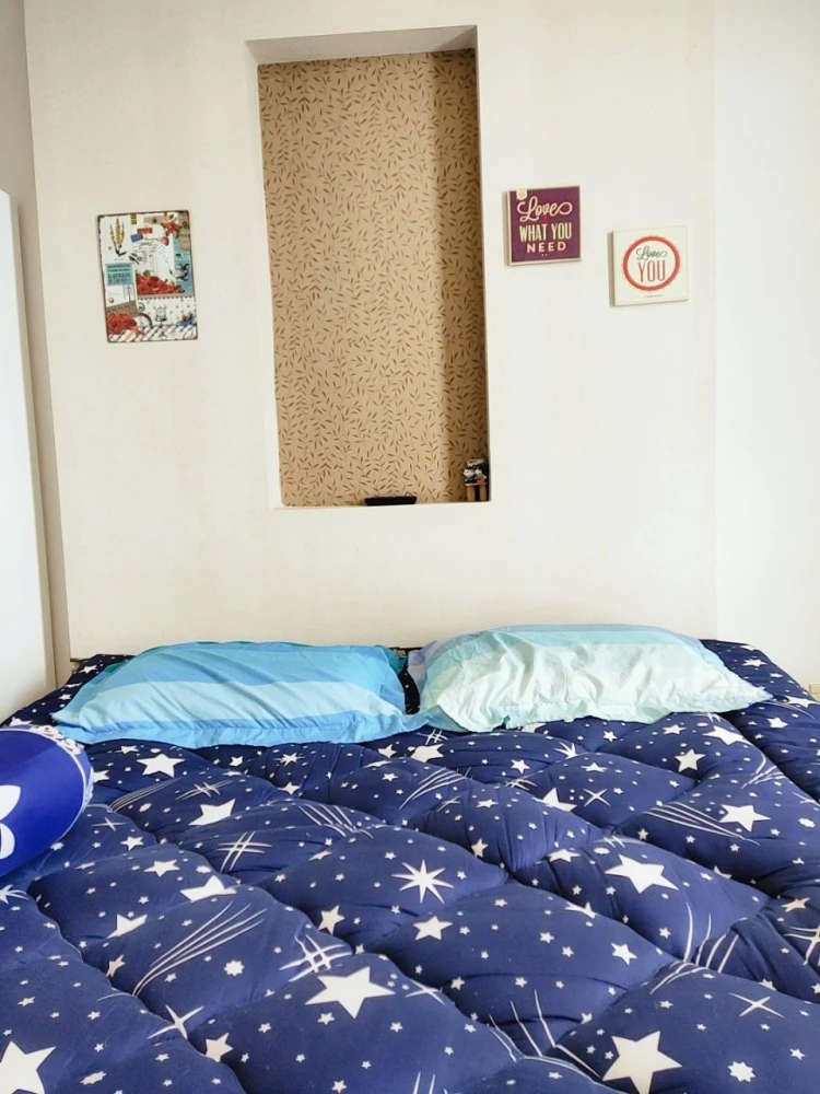 CC Condominium for rent. Spacious and comfortable 1-bedroom unit with full furnishings. Affordable price. Book now!