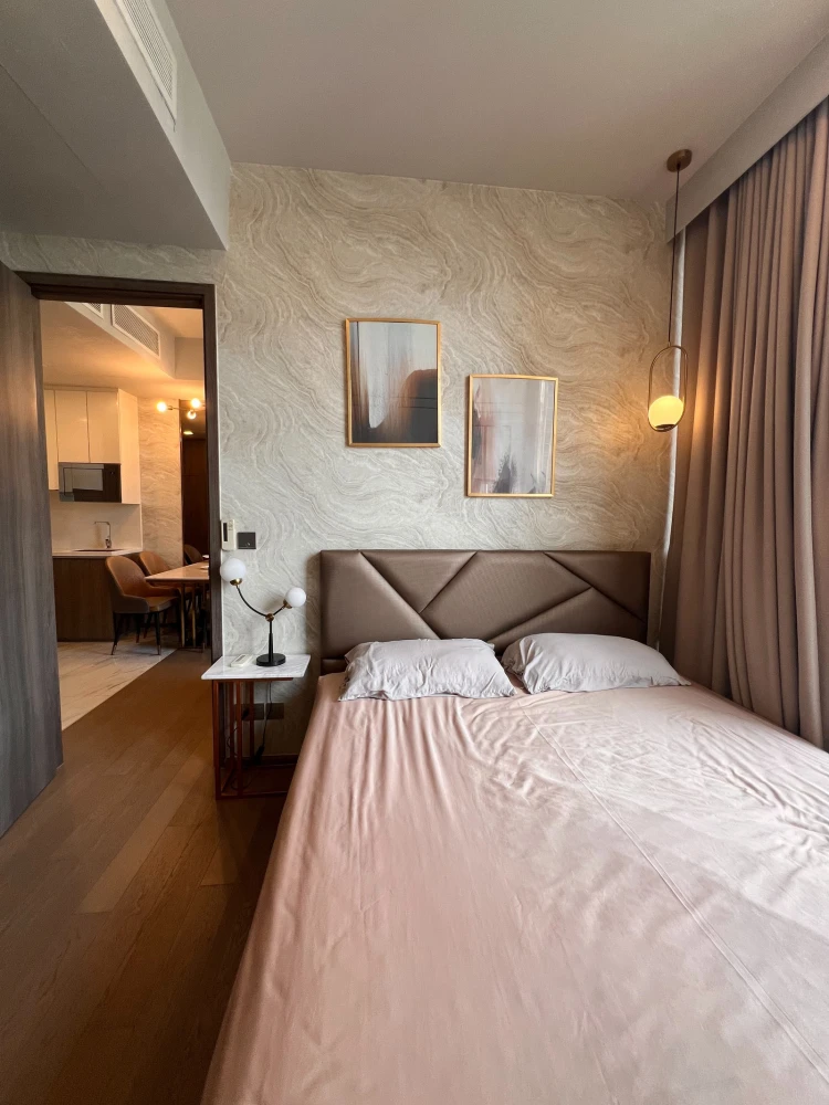 Celes Asoke condo for rent. Beautiful and comfortable unit with complete furnishings. Book now!