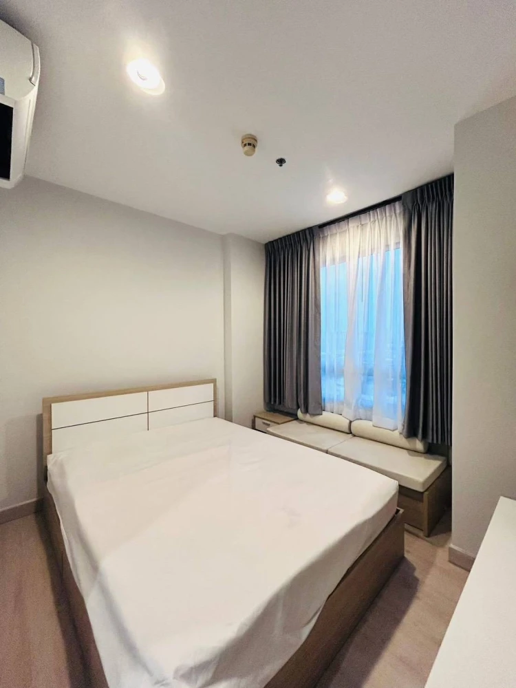 For rent: Centric Scene Ratcha Vipha, 17th floor. Nice, fully furnished unit. Interested? Check it out!