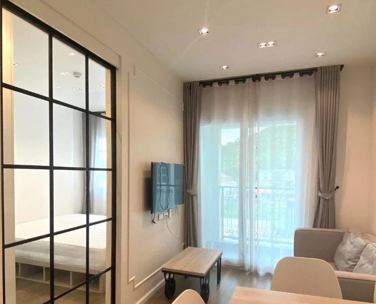 Chambery Sriracha - Laemchabang for rent. Beautifully decorated room. Book now, don't miss out!