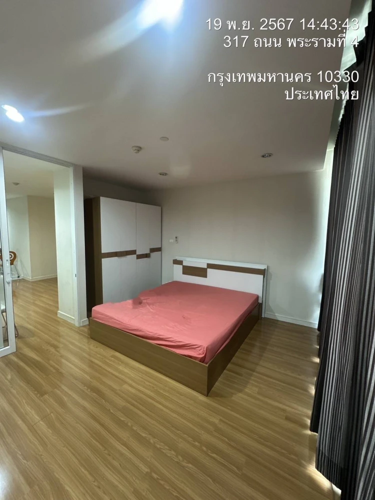 For rent: Chamchuri Square Residence, large room, comfortable, lots of usable space, hurry and reserve today.