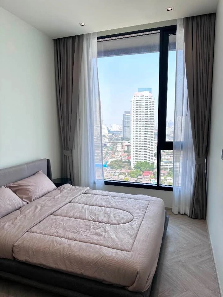 Chapter Charoennakhon-Riverside for rent, spacious room with plenty of usable space, good location, beautiful city view from high floor, reserve now!