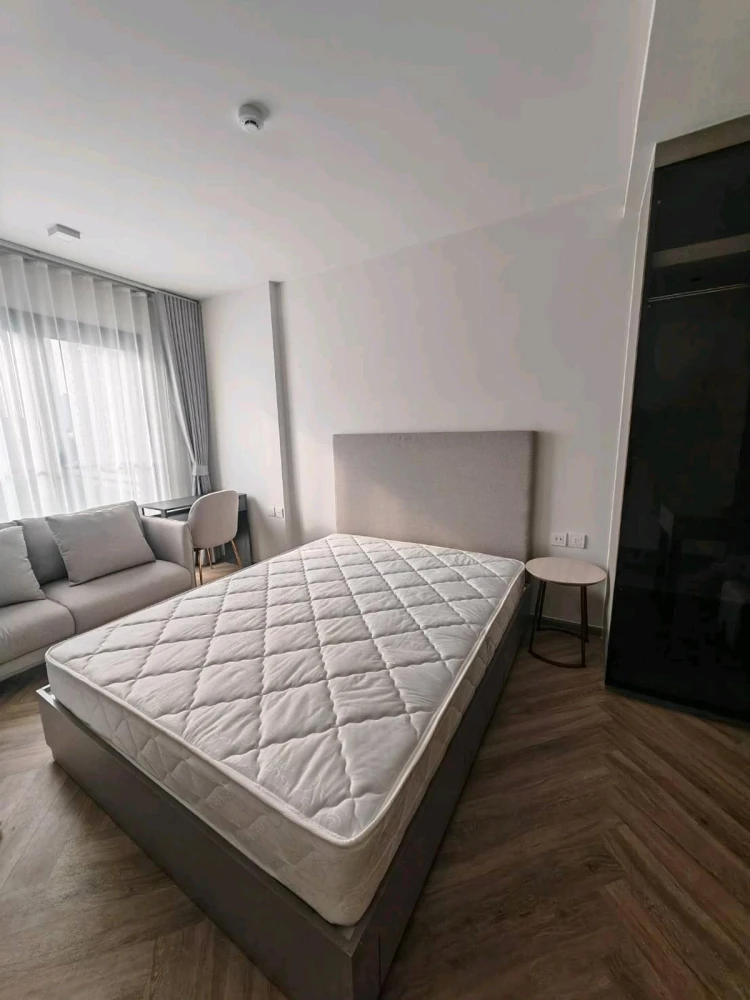 Chapter Thonglor 25, 7th floor, fully furnished unit for rent. Book now!