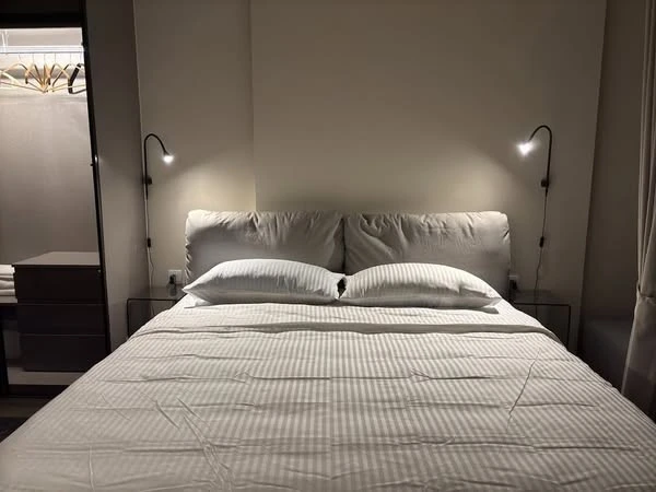 Chapter Thonglor 25 for rent, ready to move in, spacious living space, come and reserve today, don't miss out!