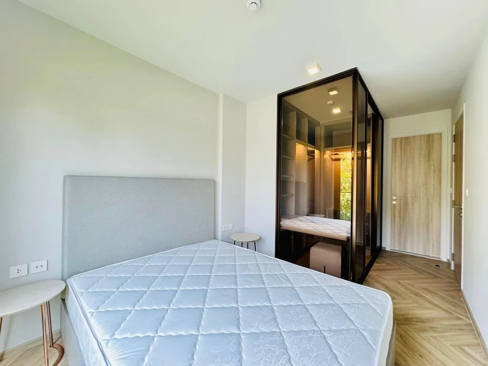 Chapter Thonglor 25 for rent, 1 bedroom, 1 bathroom, plenty of usable space, fully furnished, good location, hurry and reserve now!