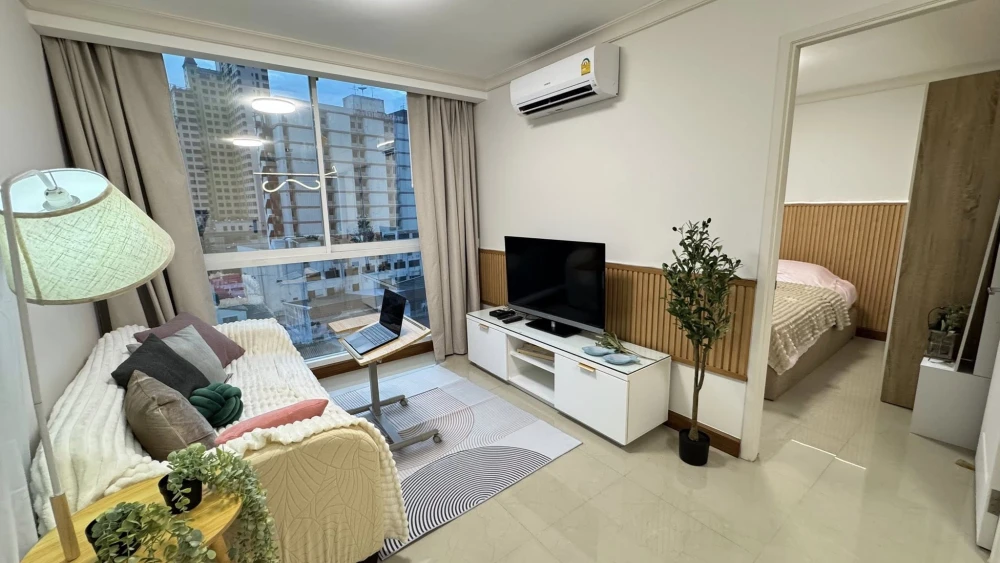 For sale, for rent!! Condo Chateau In Town Phaholyothin 11, 8th floor, fully furnished, move in immediately, book now!!
