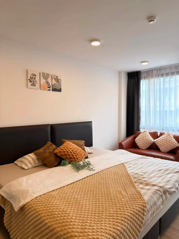 For rent: Chateau In Town Pinklao, 5th floor, fully furnished, ready to move in. Book now!