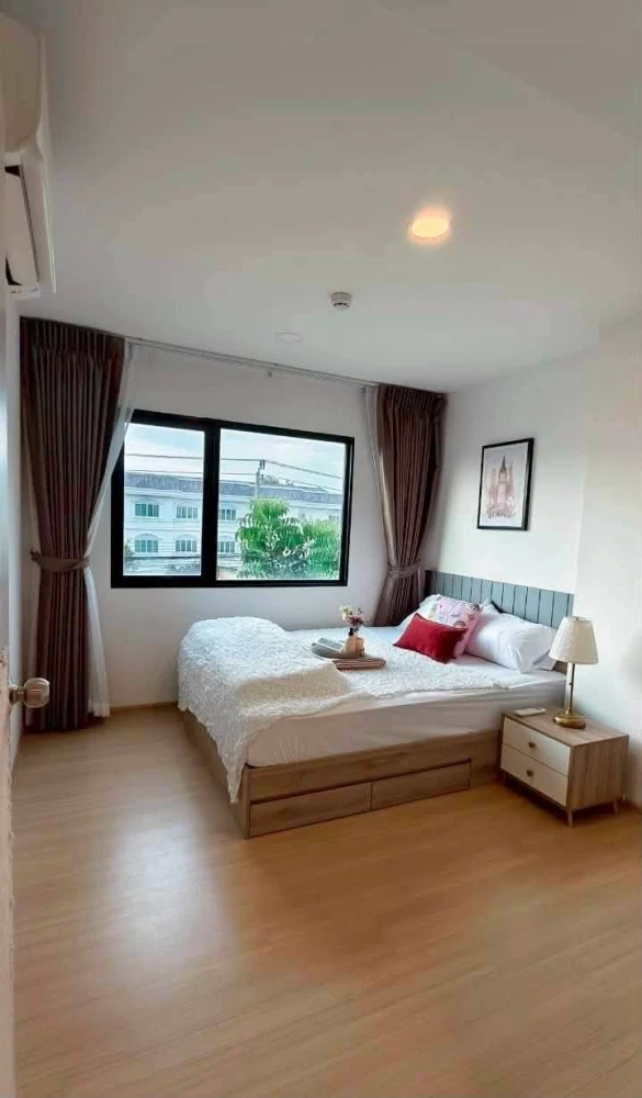 For rent: Chewathai Hallmark Ladprao-Chokchai, 4th floor, 3 fully furnished units. Ready to move in! Book now!